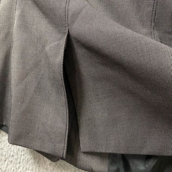 Ann Taylor Women's Gray Three Button Lined Blazer Jacket Size 6 - Picture 8 of 8
